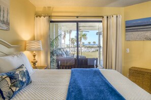 3 bedrooms, iron/ironing board, free WiFi, bed sheets - Stunning Ocean Views, Family Condo, Heated Indoor Pool, Beachfront Pool, Hot Tub, Tennis, Gym, Sauna (St. Augustine)