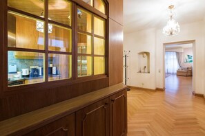 Interior - Apartment Sonnenfelsgasse (Vienna)