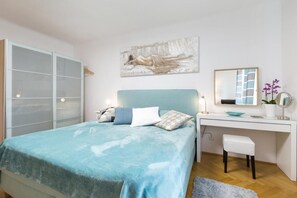 Apartment, 1 Bedroom, Garden View