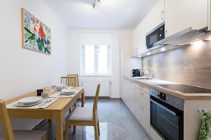 Appartement, 1 chambre, vue jardin | Restauration