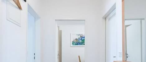 Apartment, 1 Bedroom, Garden View | Living room