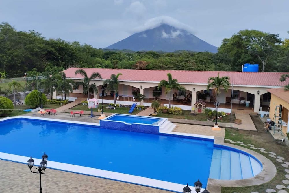 Hotel Campestre Bella Vista