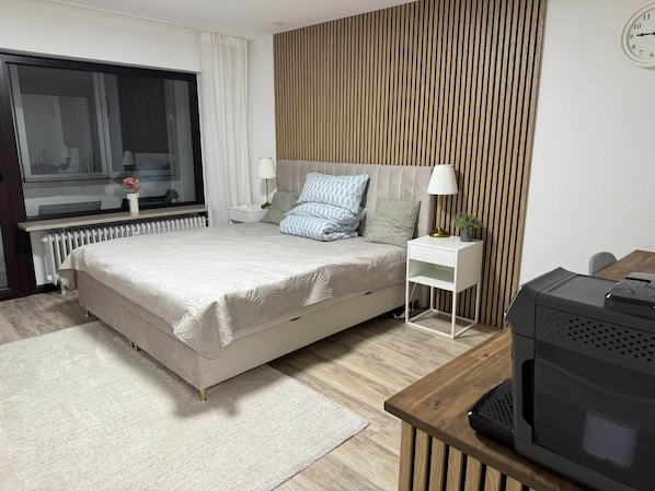 1 chambre, fer et planche à repasser, Wi-Fi, draps fournis