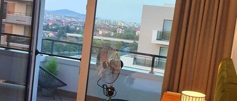 1 bedroom, in-room safe, desk, iron/ironing board