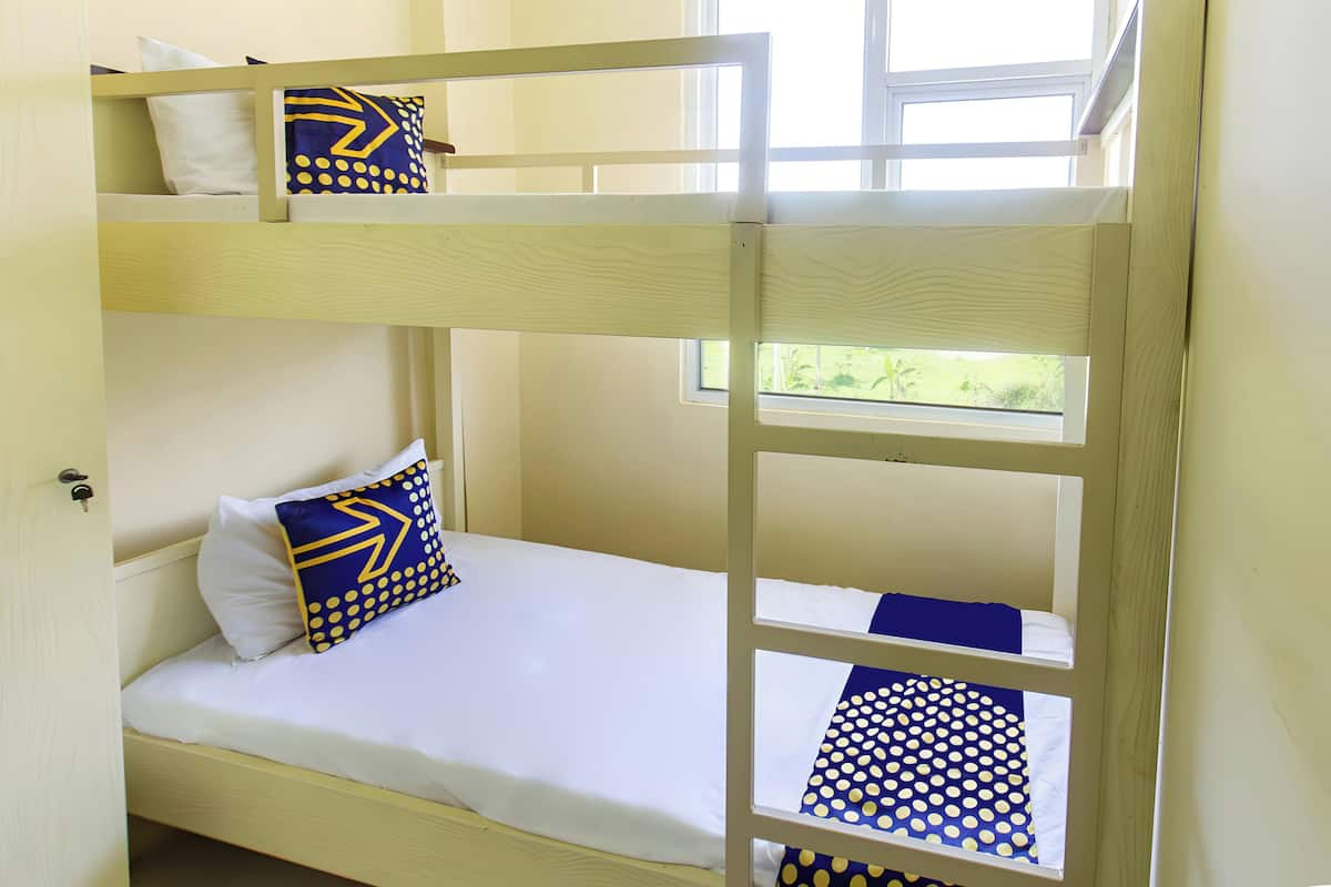 Standard Single Room | Meja, Wi-fi percuma, cadar katil