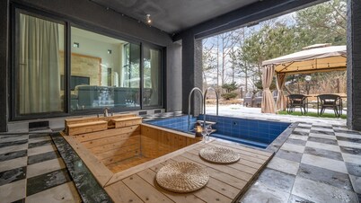 Hoengseong Withpet Village