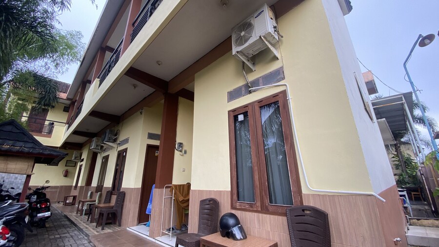 OYO Life 93407 Kos Sweta