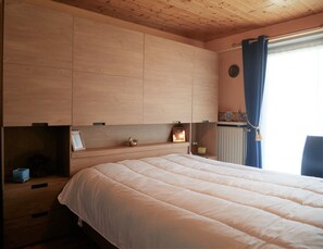 2 bedrooms, free WiFi