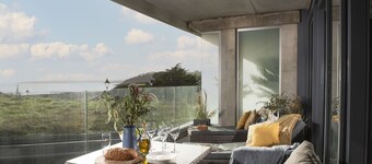 Ocean's Eleven, The Liner - an apartment that sleeps 6 guests in 3 bedrooms