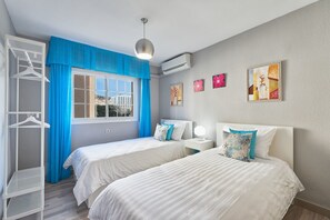 3 chambres, fer et planche à repasser, Wi-Fi gratuit, draps fournis