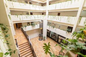 Interior - Luxurious 3-Bdr In King David Street with Parking (Jerusalem)