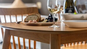 MELL-THEATER RESORT401, Non Smoking | In-room dining - MELL-THEATER RESORT (Osaka)