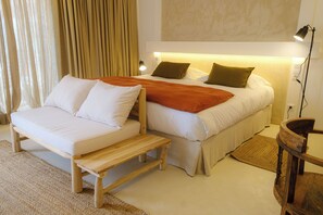 Zimmersafe, individuell dekoriert, individuell eingerichtet