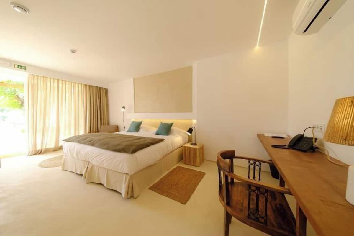 Cofres nos quartos, individualmente decorados