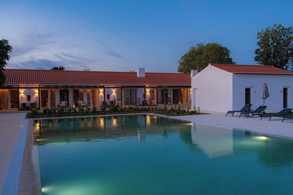 Deluxe-Doppelzimmer, Poolblick