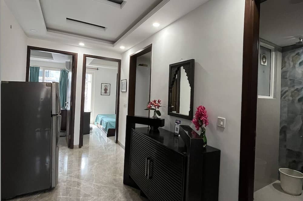 Fully Furnished Room in Hauz Khas