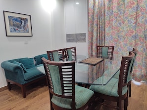 Property amenity - Fully Furnished Room in Hauz Khas (New Delhi)