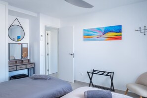 2 bedrooms, in-room safe, iron/ironing board, travel cot