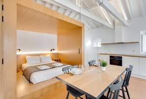 1 chambre, fer et planche à repasser, lit de bébé portatif, Wi-Fi