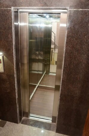 Interior - One bhk serviced apartment (New Delhi)