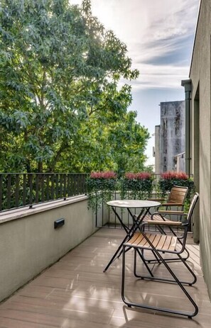 Outdoor dining - AVUS M Duplex w/ Terrace | Downtown | DA’Home (Porto)