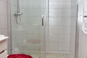 Towels, soap, toilet paper