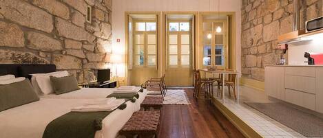 1 bedroom, WiFi, bed sheets