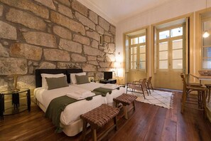 1 bedroom, WiFi, bed sheets - Mercado Terrace Apartments #1T by DA'HOME (Porto)