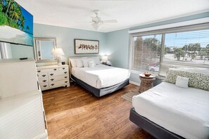 2 sovrum, internet och sängkläder