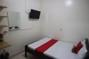 Basic Double Room - Kost K23 (Surabaya)