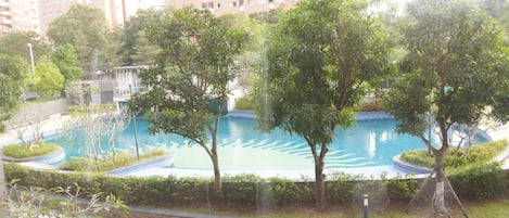 Piscina a l'aire lliure de temporada