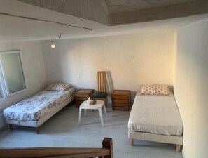 4 chambres, Wi-Fi gratuit, draps fournis