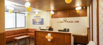 格蘭德廣場酒店