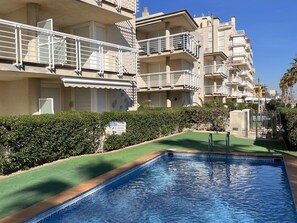 Pool - 2-Bedroom Apartment 25m from Beach with AC (Peñíscola)