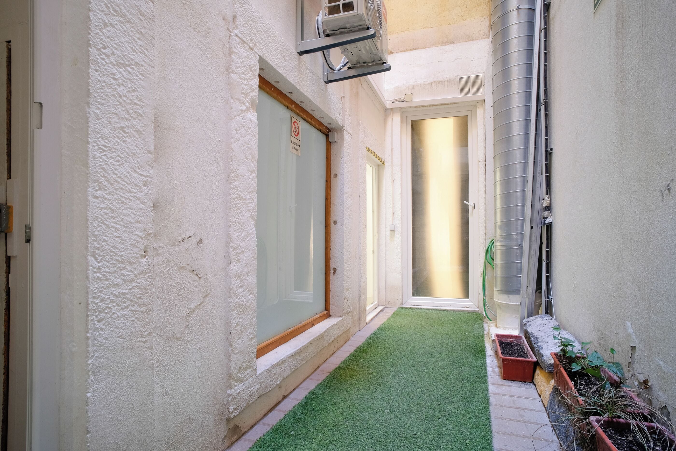 Foto - Lisbon Studios