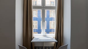 Studio – deluxe, massasjebadekar, byutsikt | Utsikt fra rommet