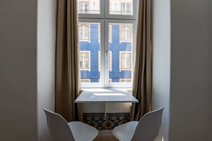 Deluxe Studio, Jetted Tub, City View | View from room