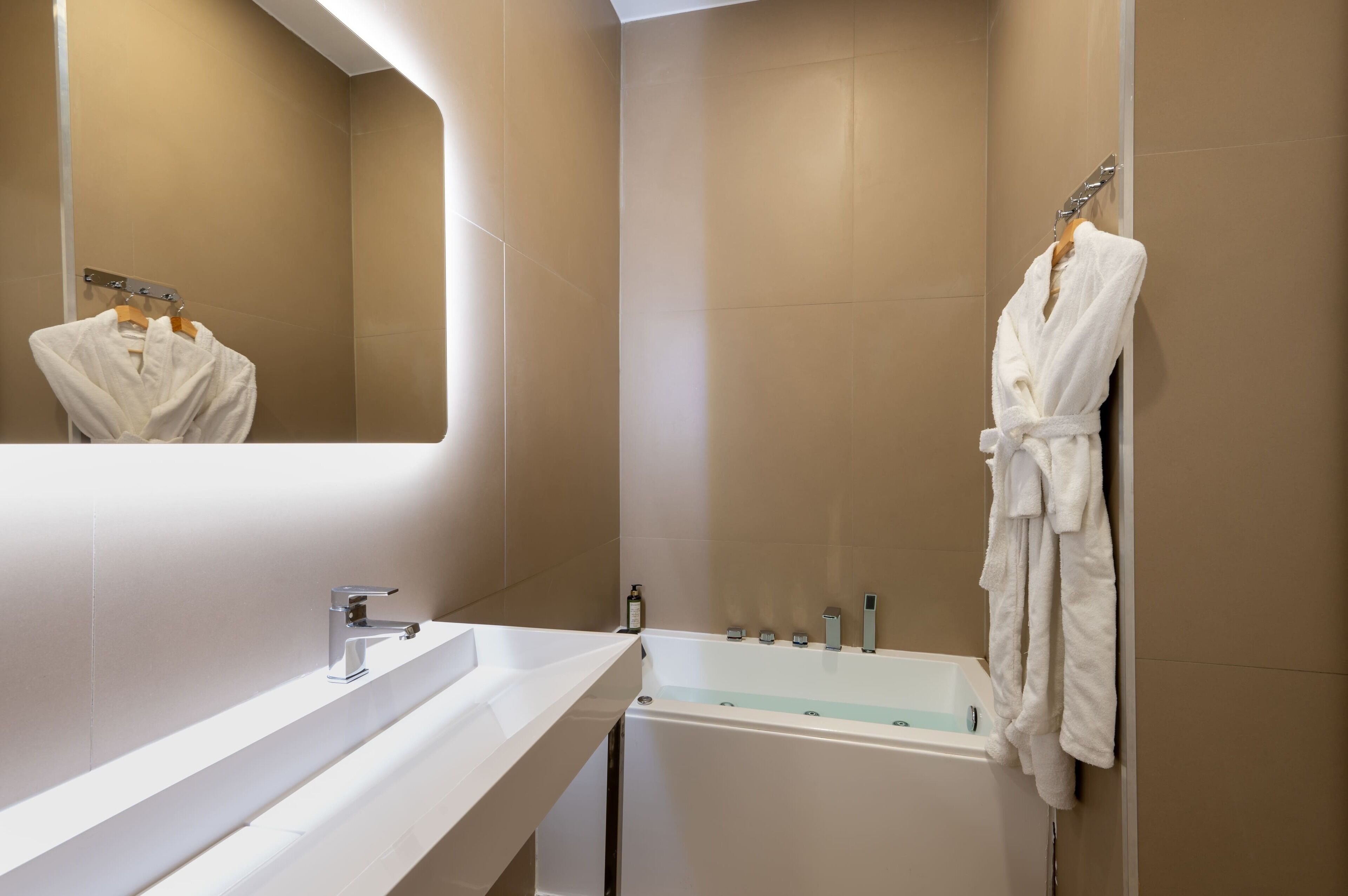 Foto - Lisbon Studios