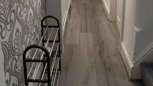 Unclassified image, 5 of 25, button - Cosy 2 bed Home Away From Home Near City Centre (Manchester)