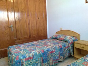 1 bedroom - Bungalows in Peñíscola, 150m to the beach, pets allowed (Peñíscola)