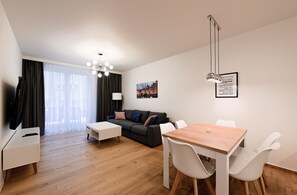 Apartamento Premium | 1 dormitorio, ropa de cama hipoalergénica, decoración individual