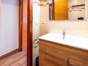 مجففات شعر، مناشف