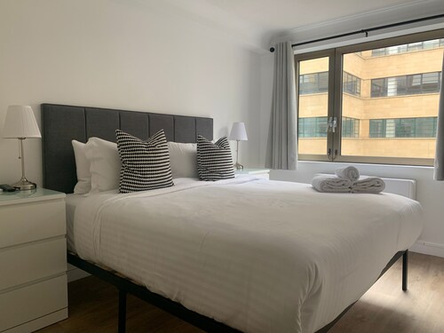 Marlyn Lodge - City of London