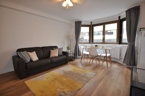 Superior Apartment | Living area - Marlyn Lodge - City of London (London)