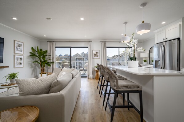 Interior - Two bedroom, 2 bath with pool, newly renovated in 2024! (Ocean City)