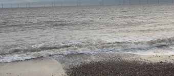 2-bed Seaside Retreat - Sleeps 4 & Parking