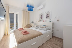 3 bedrooms, iron/ironing board, travel crib, WiFi - Salt&sea Summerhouse Mandre, 30m vom Strand, Garten,whirlpool,meerblick (Mandre)