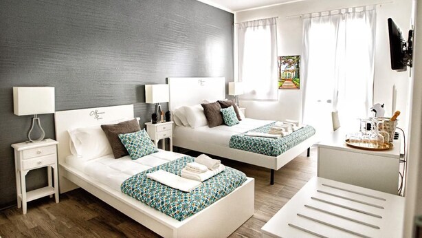 Unclassified image, 1 of 18, button - Catania Rooms (Catania)