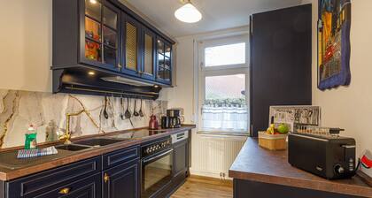 Modern Saniertes Fachwerkhaus mit 3 Wohnungen