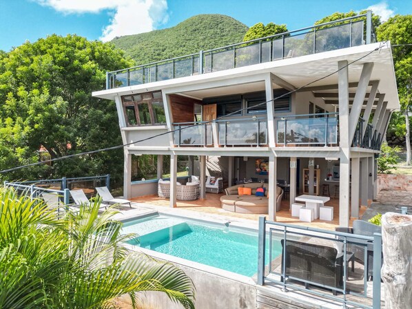 Pool - Villa Kaléna - Four Bedroom Villa, Sleeps 9 (Le Diamant)